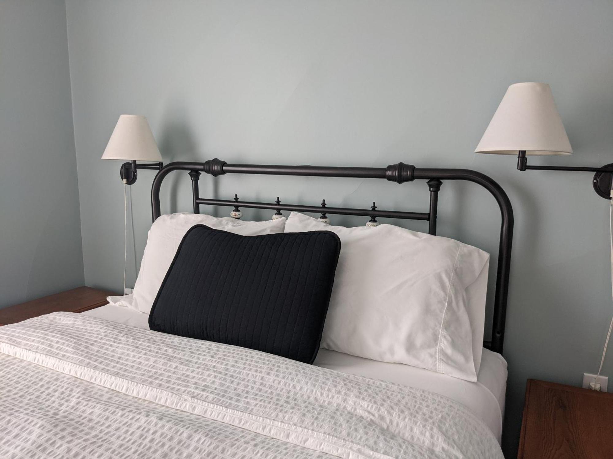 גודריץ' Colborne Bed And Breakfast חדר תמונה